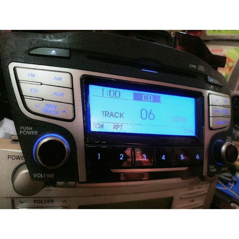 Đầu cd & radio AUX cho xe ô tô Huyndai Tucson 2004 2005