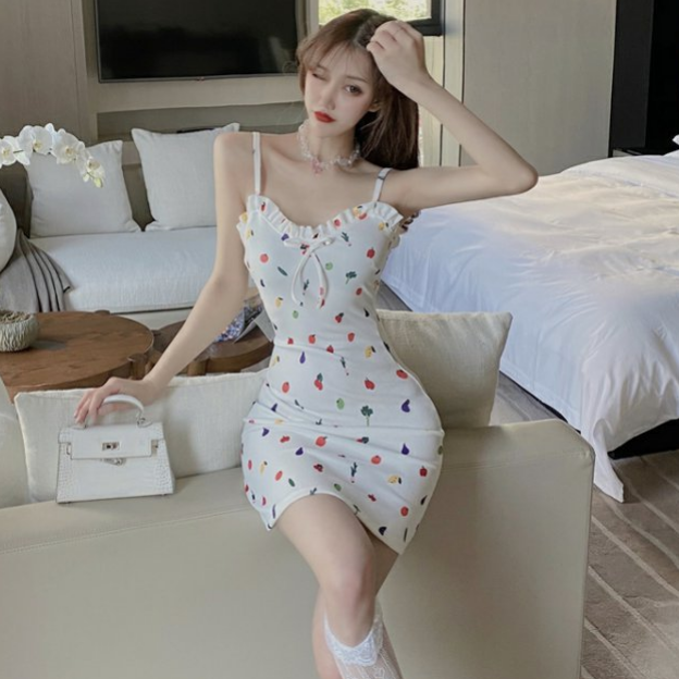 Đầm hai dây dáng chữ A ôm eo cơ thể phong cách Pháp mùa hè quyến rũ | BigBuy360 - bigbuy360.vn