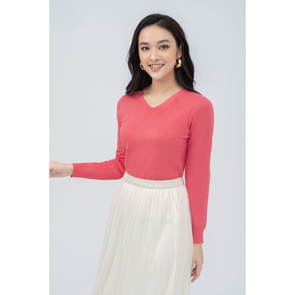 Áo len nữ cổ tim dáng bo gấu dài tay hoa đính trang trí ngực FIONA F851234
