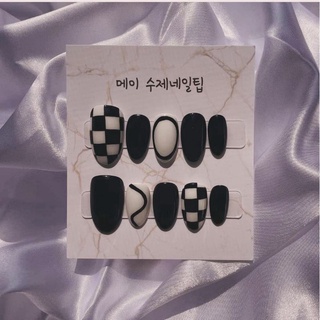 Nailbox thủ công đen trắng tặng kèm keo và dũa