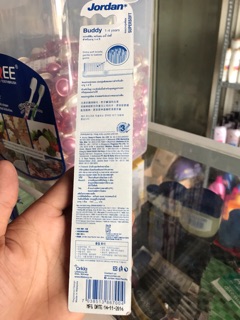 Bàn chải đánh răng trẻ em Jordan Buddy - 1-4 tuổi