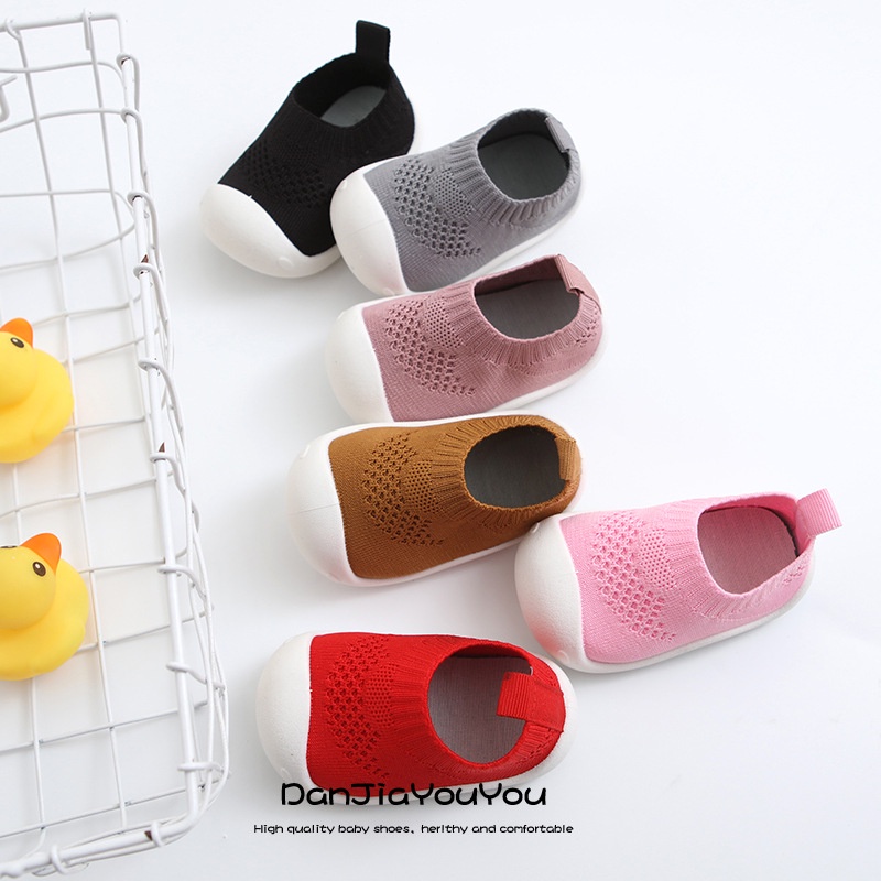 Giày đế mềm giày bún cho bé