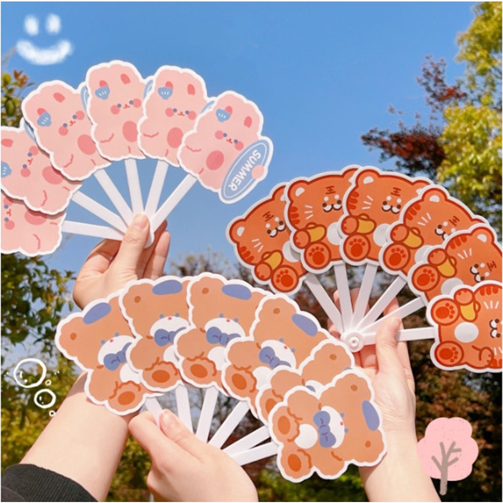 Quạt mini cầm tay Gấu Thỏ cute hình tròn 2 mặt đáng yêu màu sắc bắt mắt chất liệu nhựa bền bỉ cho học sinh