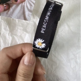 [Mã FAJGT8 giảm 15% đơn 99K] Vòng Tay Hoa Cúc HOT TREND - cho cả nam lẫn nữ đeo | BigBuy360 - bigbuy360.vn