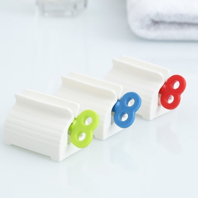 Cốc Đánh Răng Tự Động Dùng Một Lần Tiện Dụng