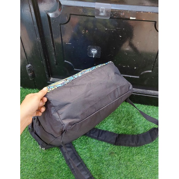 Balo kaki màu xanh . Túi 2hand