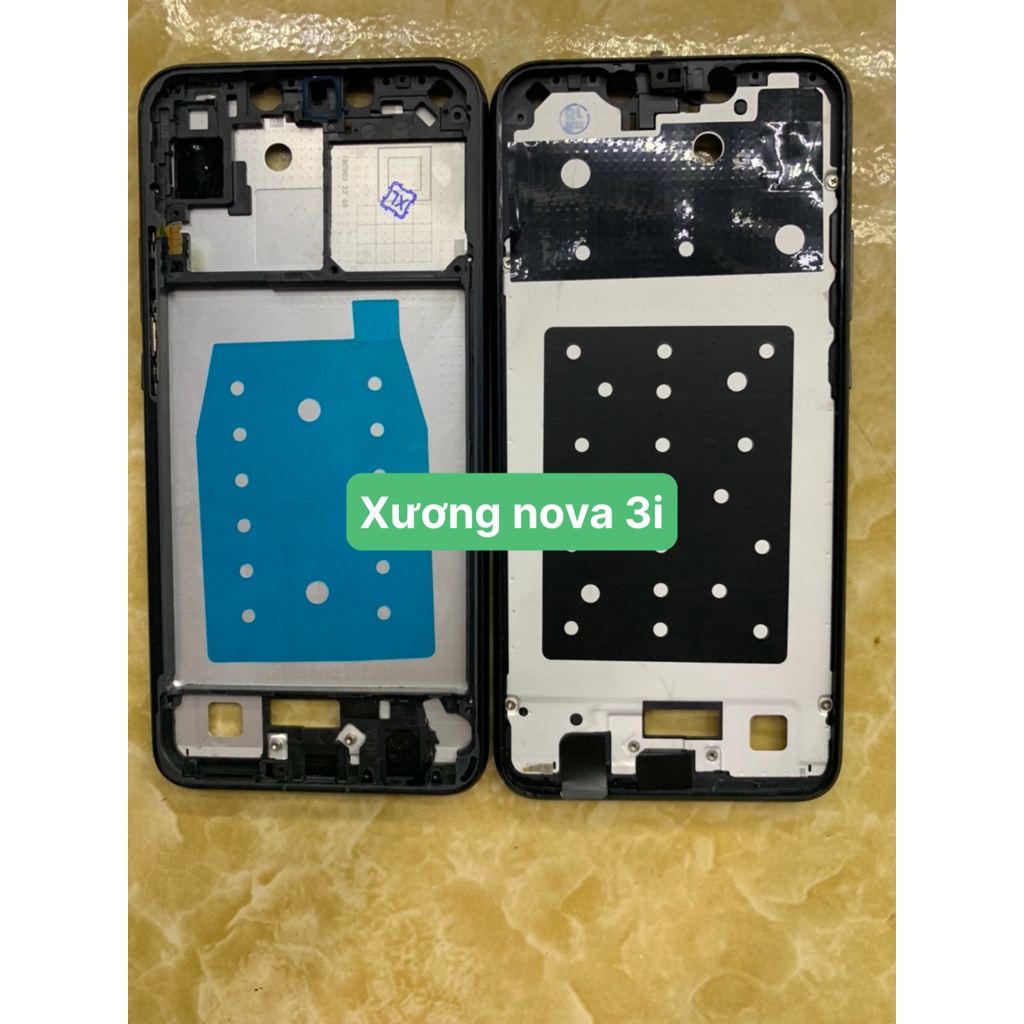 Khung xương Huawei Nova 3i, kèm phím bấm âm lượng
