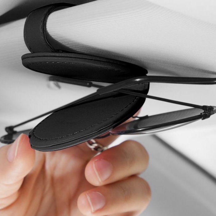 Hộp Đựng Mắt Kính / Thẻ Gắn Xe Hơi Đa Năng Tiện Dụng