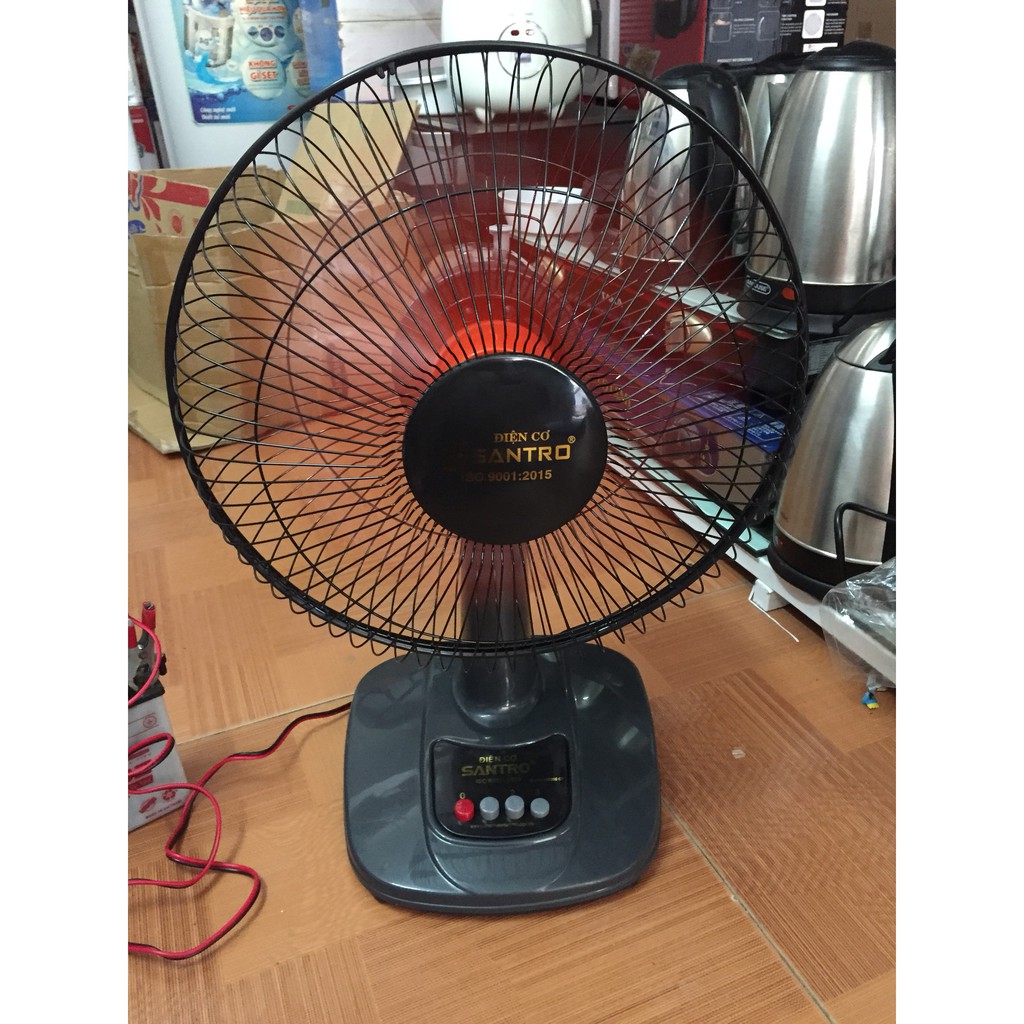 QUẠT ĐỂ BÀN KẸP BÌNH ẮC QUY 12V Loại có tút năng