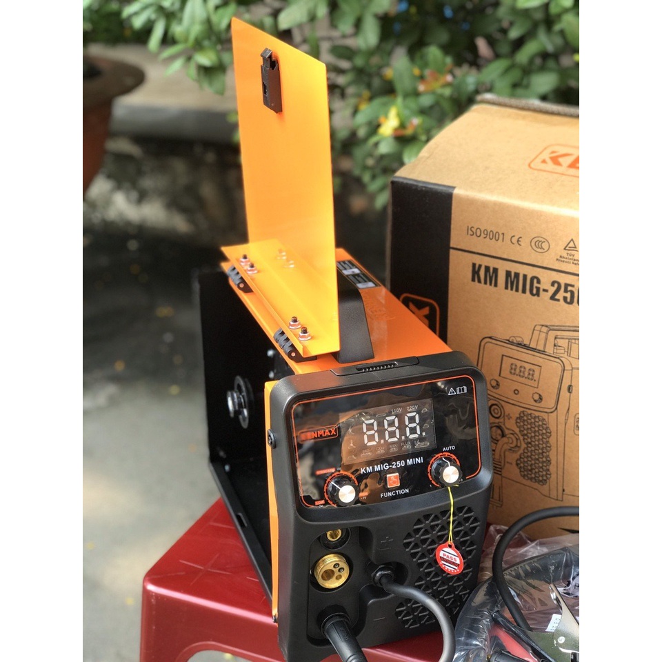 Máy hàn Kenmax MIG 250 Mini - 4 Chức năng dùng cuộn dây 5kg TẶNG KÈM ĐÔI BAO TAY HÀN