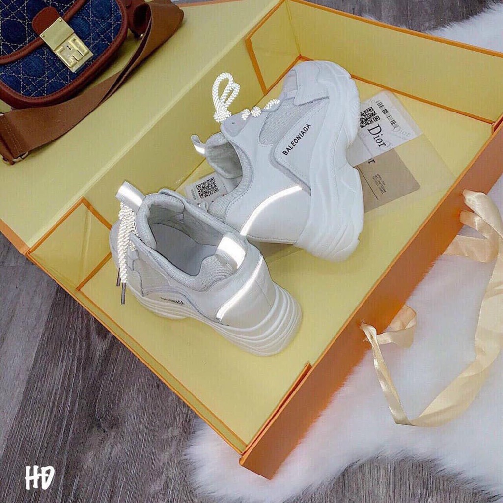 Giày Thể Thao Nâng Đế siêu cấp