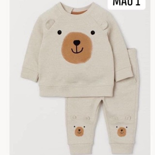 Bộ bé trai gái nhà táo