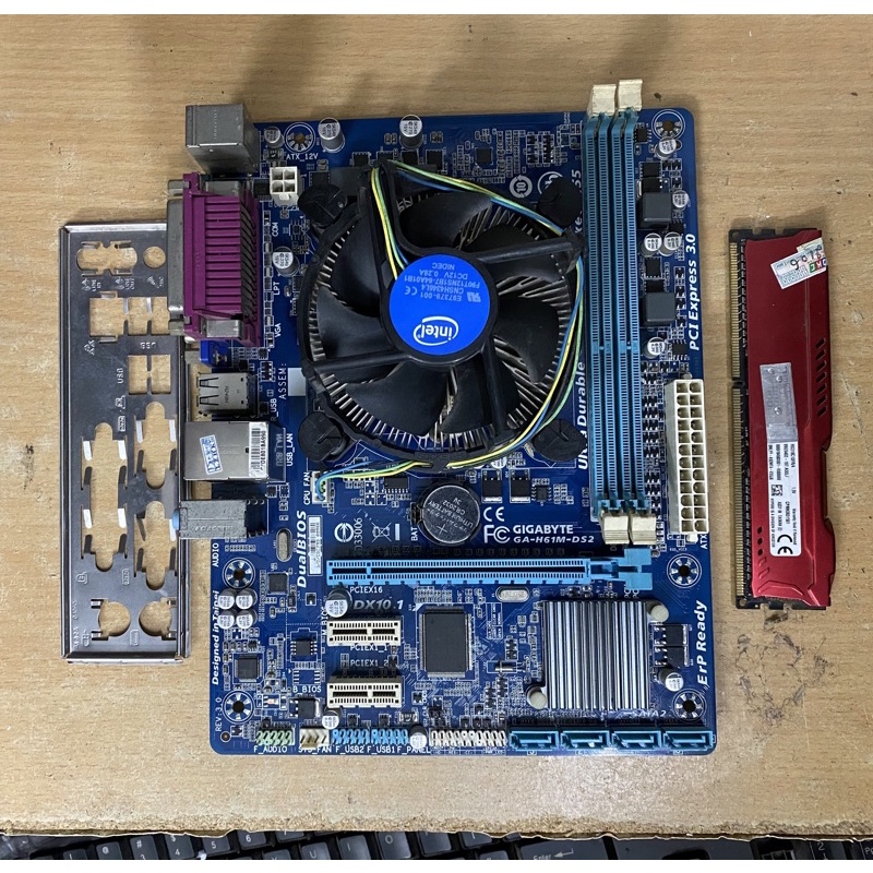 main gigabyte h61 hành thanh lý dùng tốt