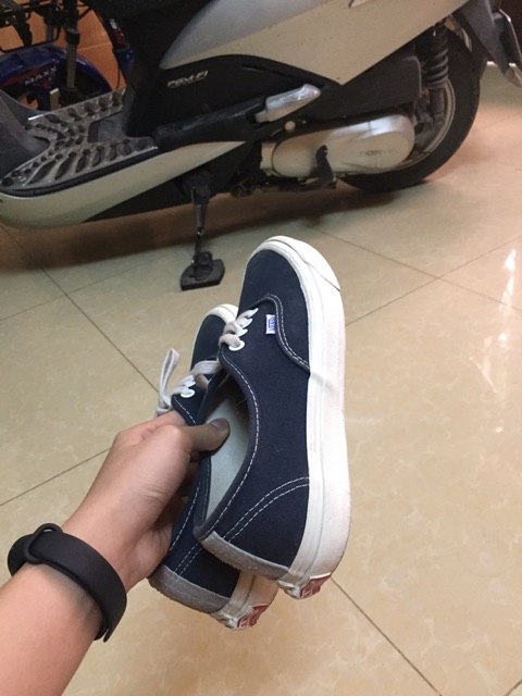 Pass giày vans vault xanh navy size 38