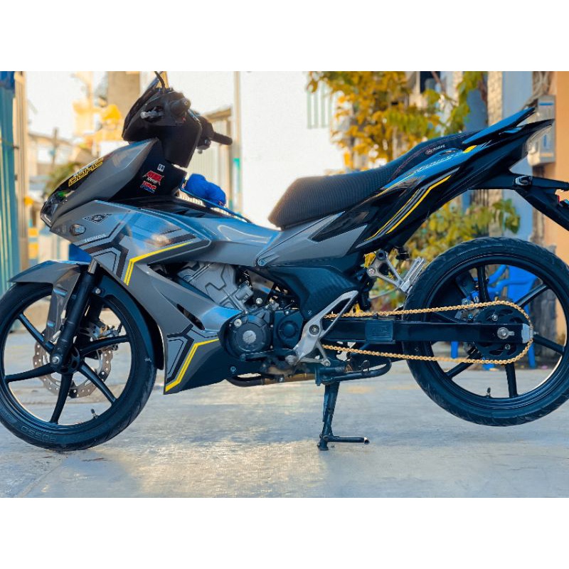 Tem rời Winner X xám xi măng phối  light vàng đen