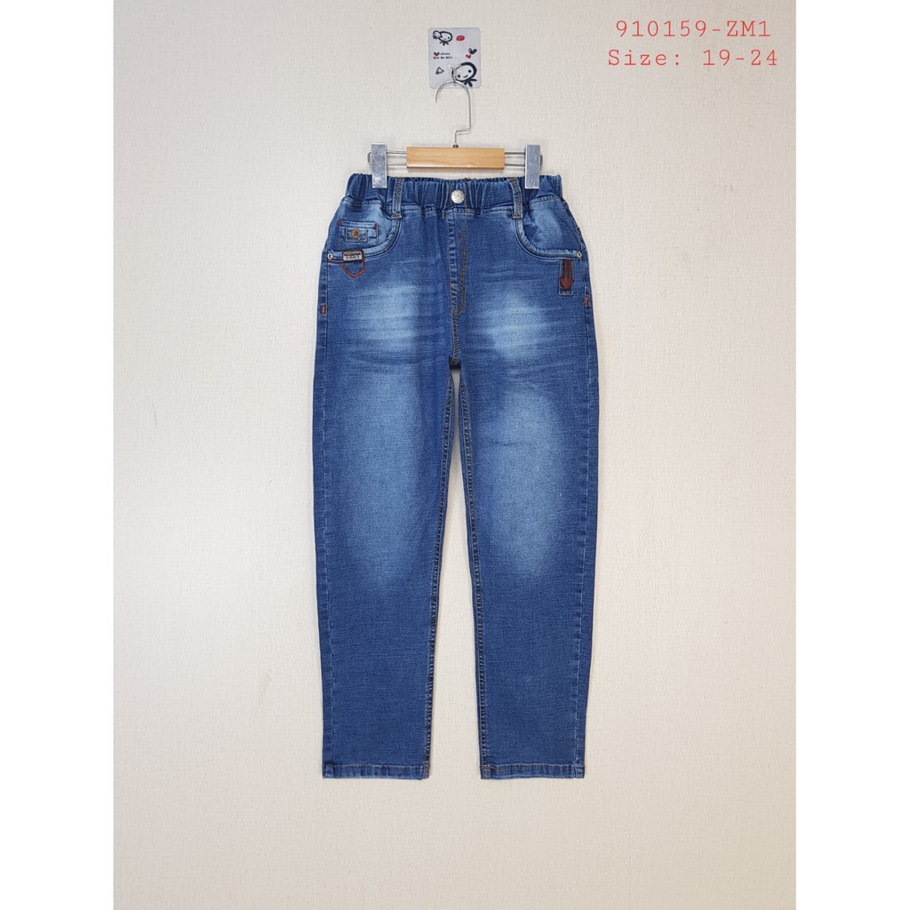 910159-ZM1 - Quần jean bé trai , dài , co giãn , trơn , màu xanh nhạt , size đại 19t-24t - Hàng Made In Vietnam