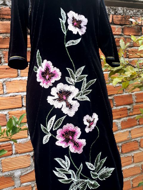 Sườn xám nhung thêu Size L