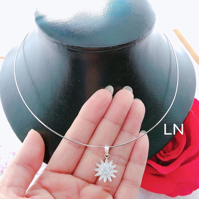 Liềng bạc cho nữ mặt hoa đá trắng xinh KB0473
