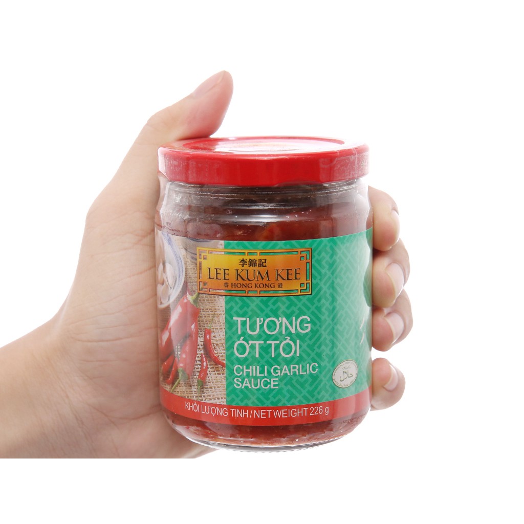 Tương ớt tỏi Lee Kum Kee/ Chili garlic sauce 226gr