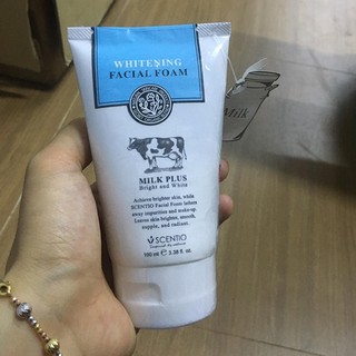 Sữa rửa mặt bò thái lan Q10 Thái Lan