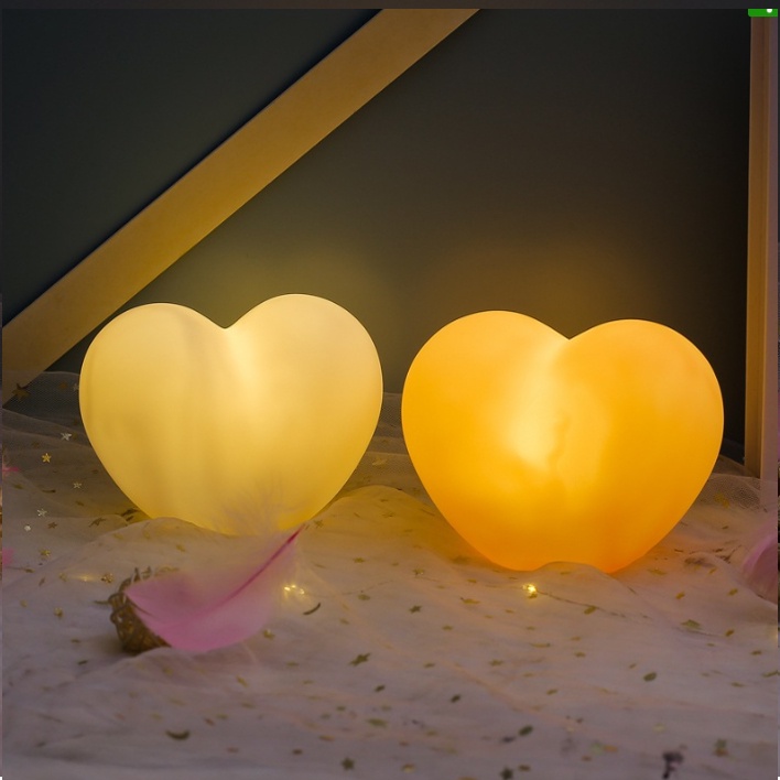 Đèn LED hình trái tim có pin sẵn, đèn ngủ để bàn trang trí, phù hợp cho trưng bày và quà tặng