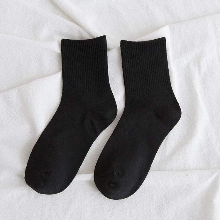 Tất trơn cao cổ nam nữ unisex phong cách trẻ trung chất liệu thoáng mát, thấm mồ hôi