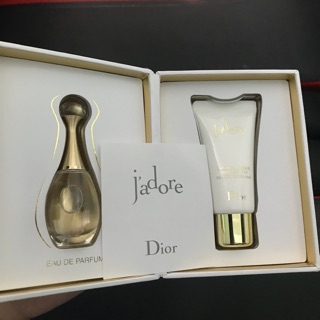 Sét nước hoa và body lotion