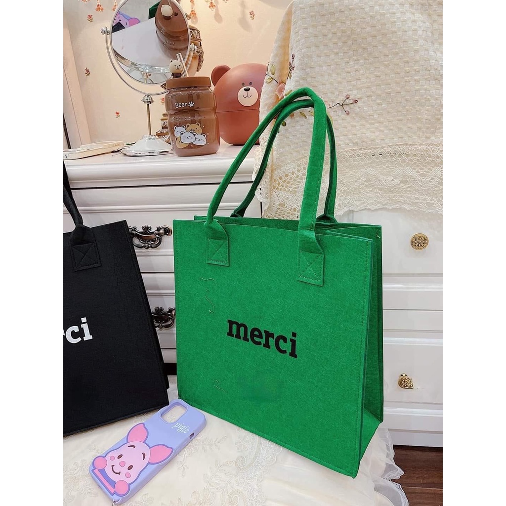 Túi xách merci vải dạ nỉ xốp siêu nhẹ, túi xách đeo vai cỡ lớn nhiều màu sắc phong cách Hàn Quốc hot 2022