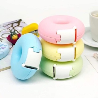 Cắt băng keo nối mi