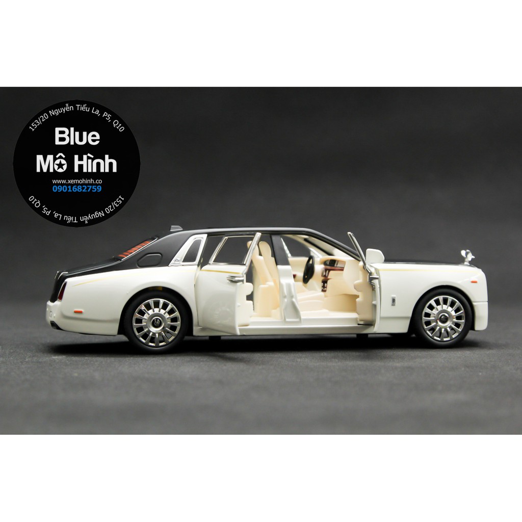 Xe mô hình Rolls Royce Phantom VIII 1:24