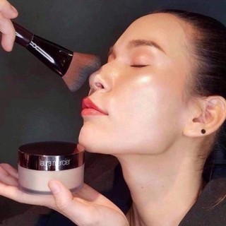 Phấn phủ Laura Mercier translucent