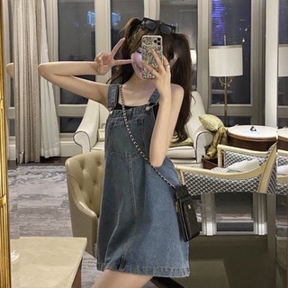 Pass đầm yếm denim form rộng