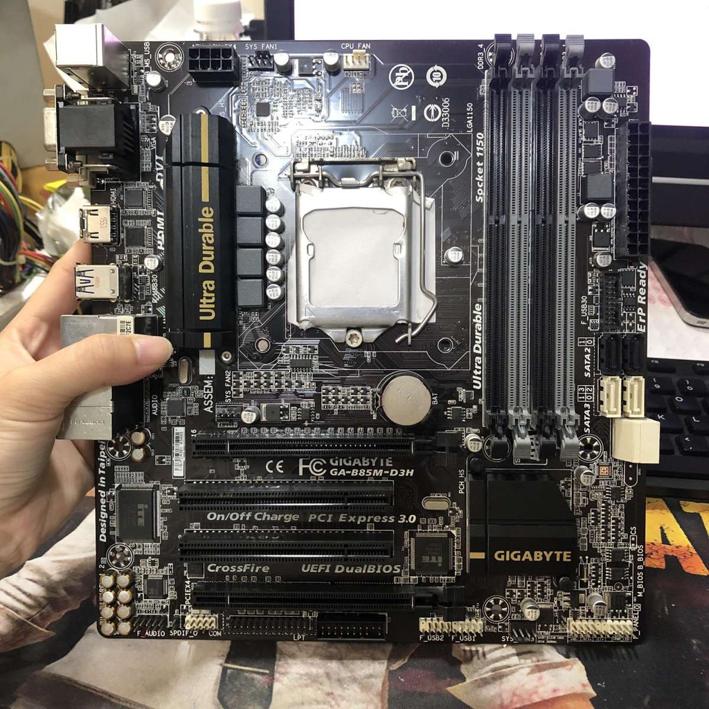 Mainboard gigabyte B85M-D3H Chạy i7 xeon đời 4 5