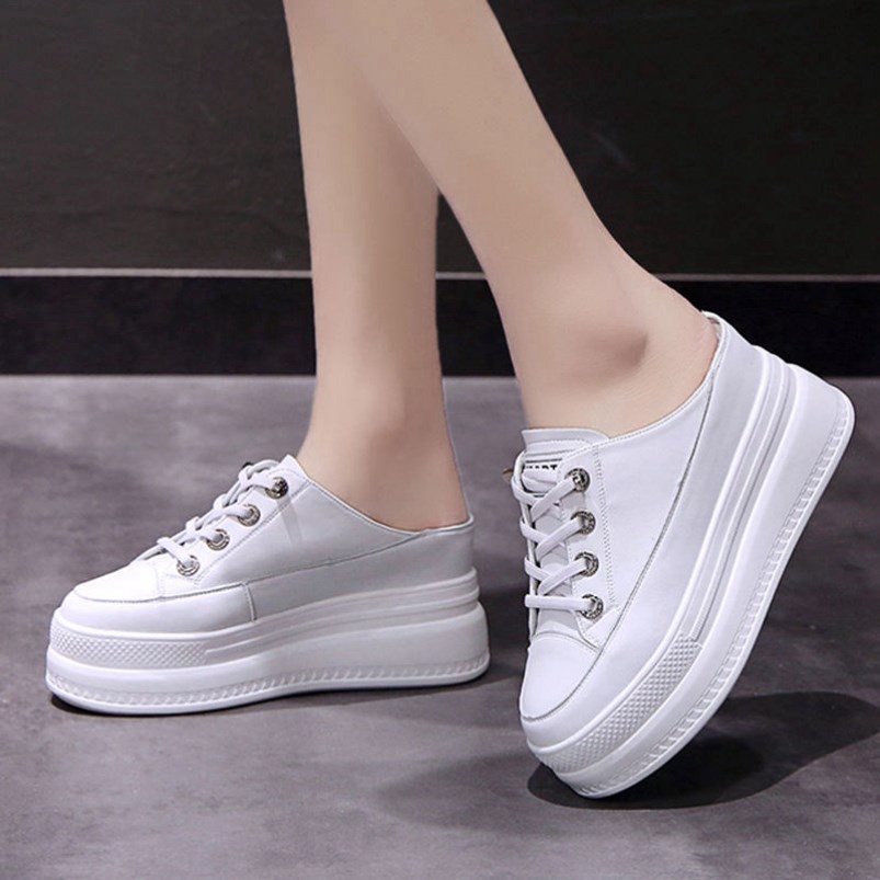 Sục thể thao nữ độn đế cao cấp 8 phân màu trắng và đen