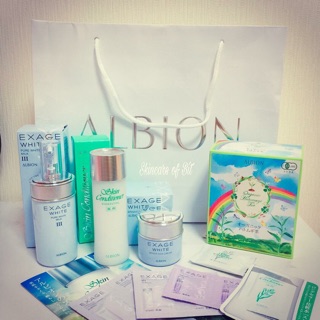 Nước hoa hồng ALBION SKINCON