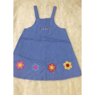 Yếm bé gái size 100 2hand giang lê