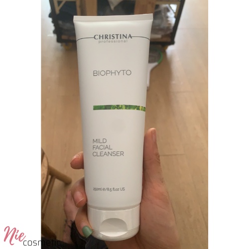 Sữa rửa mặt Christina Biophyto Mild Facial Cleanser