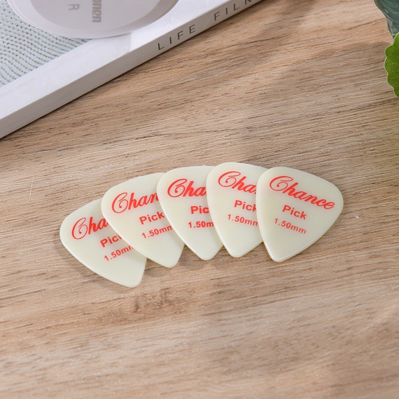 Pick gảy phát sáng, phím gảy guitar ukulele có huỳnh quang phát sáng ban đêm