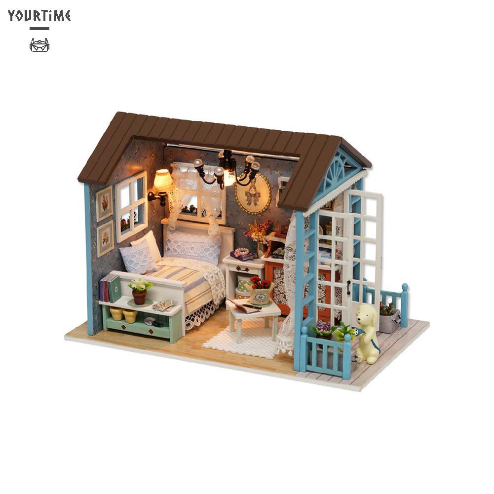 Đồ chơi DIY Mini Dollhouse Wooden Children Toy Handmade Doll House Furniture Kit