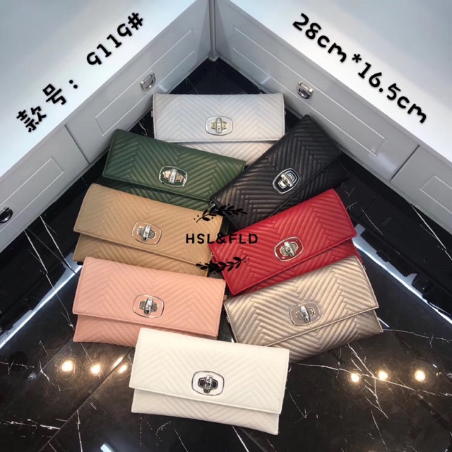 Clutch da khoá cài bản to