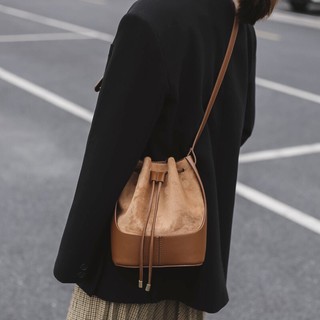 Túi xách nữ đeo chéo da lộn có dải rút