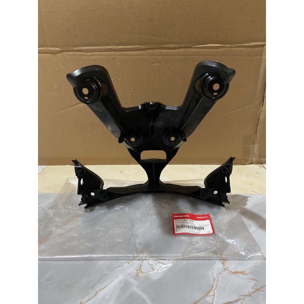 Bộ ốp trước bên trong HONDA WAVE RSX110 năm 2012. 64510K07940