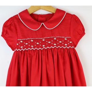 Đầm smock đỏ thêu tay cho bé