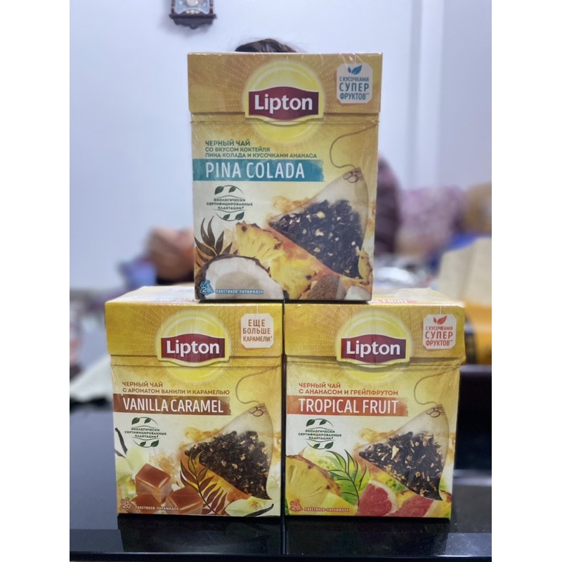 combo bánh kẹo trà chị Bich Le
