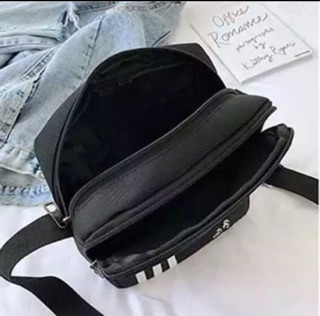 Túi đeo chéo nam hàn quốc