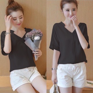 Áo Sơ Mi Nữ Cổ V Phối Ren ( Size M - L) 