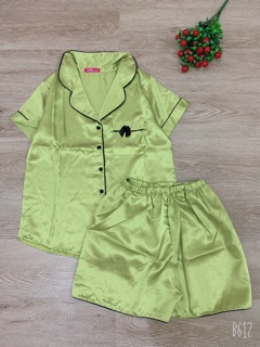 Phi lụa đùi