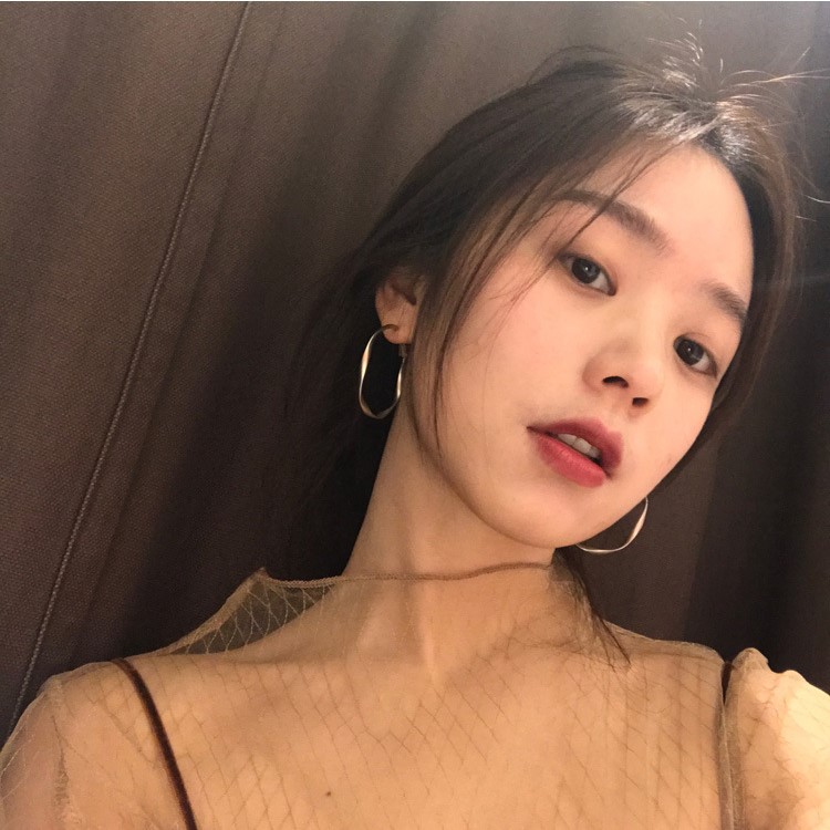 Bông Tai Tròn Đơn Giản Xinh Xắn Theo Phong Cách Hàn Quốc A469