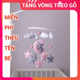 [MIỄN PHÍ THÊU TÊN BÉ] Đồ chơi treo nôi cũi cho bé kích thích thị giác Coco Kids, tự xoay và phát nhạc mẫu GẤU SAO HỒNG