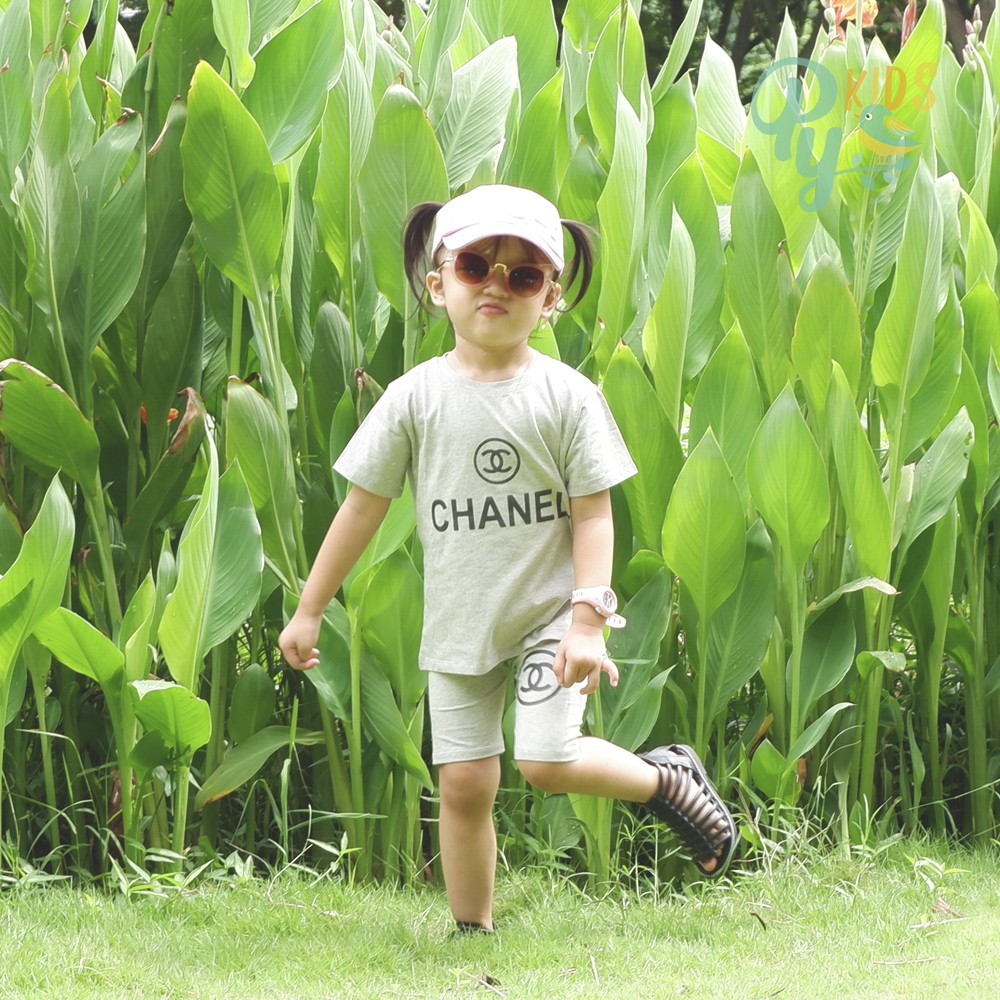 Bộ lửng gấu dây rút / Chan.nel / hoa cúc hở vai, cotton cho bé gái từ 8-38kg